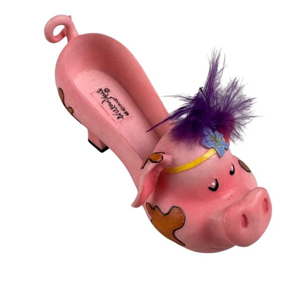 Willow Hall Shoo Shoo Figurine – Oink Oink – Pig High Heel Shoe #20 - Picture 3 of 8